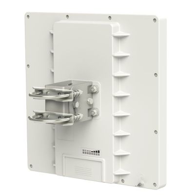 QRT 5: Rugged 5GHz Outdoor AP with 24dBi Antenna